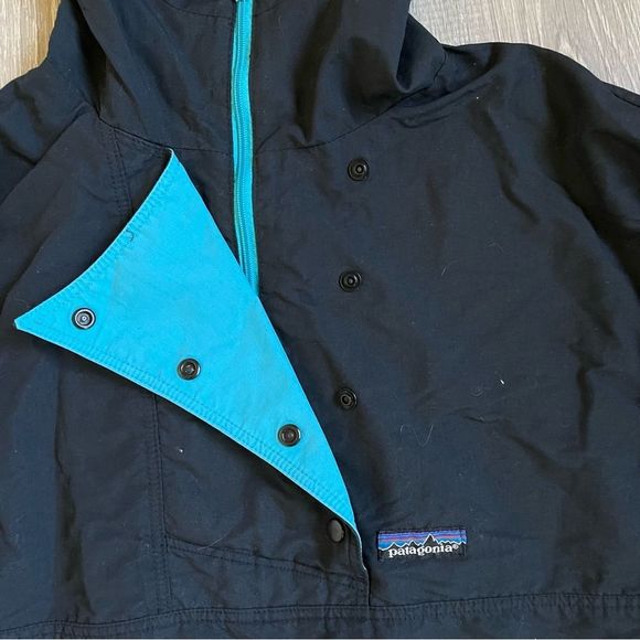 Patagonia Pullover Parka - Picture 2 of 3